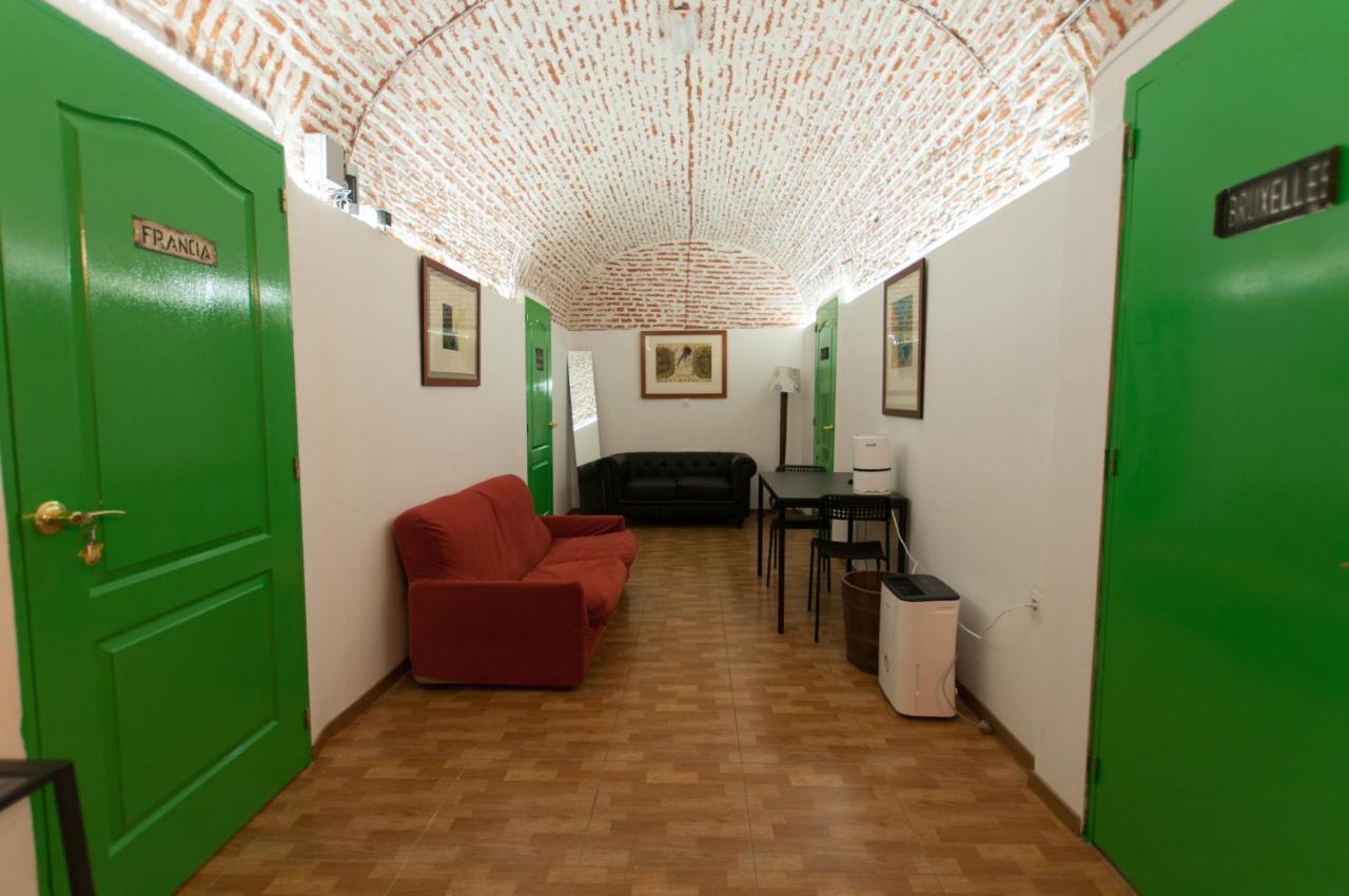 Encomienda Guest House مدريد المظهر الخارجي الصورة